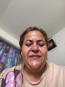 Snapshot of nathylovexx chatting on May 11, 1:12 pm nathylovexx online show from May 11, 1:12 pm