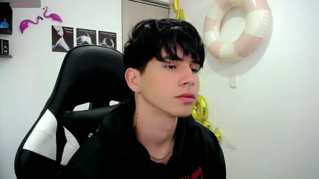 Snapshot of Tayson_Rivers chatting on September 13, 7:03 pm Tayson Rivers online show from September 13, 7:03 pm