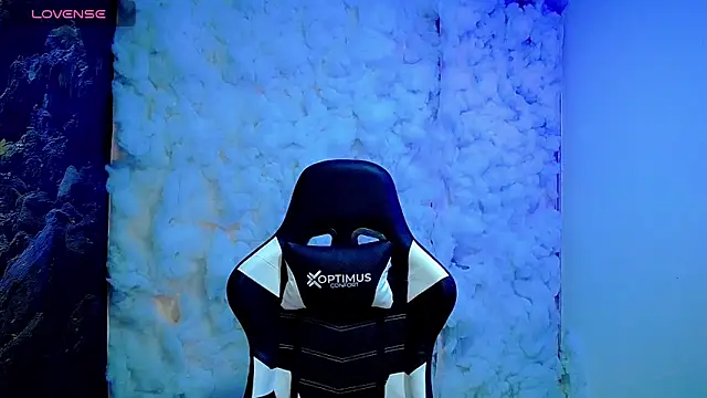 Snapshot of Tayson_Rivers chatting on February 4, 5:24 am Tayson Rivers online show from February 4, 5:24 am