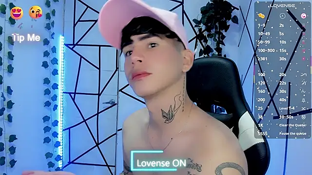 Tayson Rivers online show from June 1, 12:33 am