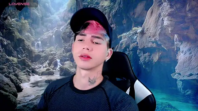 Snapshot of Tayson_Rivers chatting on February 2, 8:08 pm Tayson Rivers online show from February 2, 8:08 pm