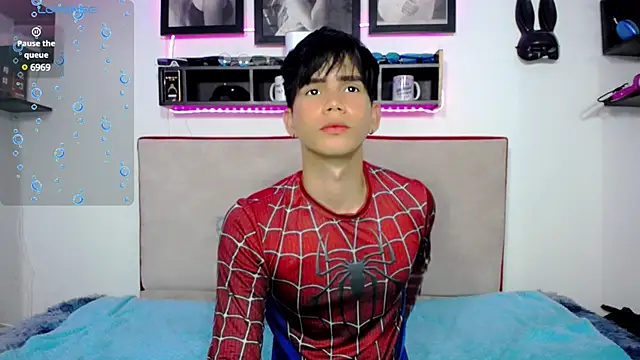 Snapshot of Tayson_Rivers chatting on March 5, 11:16 pm Tayson Rivers online show from March 5, 11:16 pm