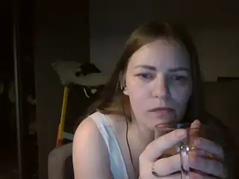 AnnaDiamond1 online show from February 20, 10:48 pm