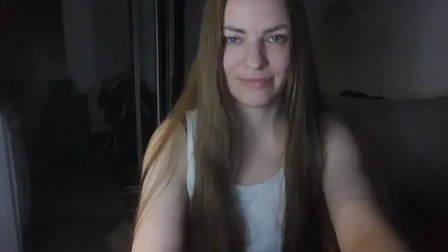 Snapshot of AnnaDiamond1 chatting on May 6, 9:30 pm AnnaDiamond1 online show from May 6, 9:30 pm