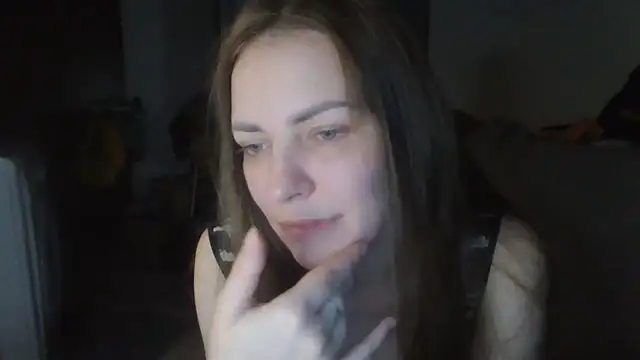 Snapshot of AnnaDiamond1 chatting on May 21, 8:39 pm AnnaDiamond1 online show from May 21, 8:39 pm