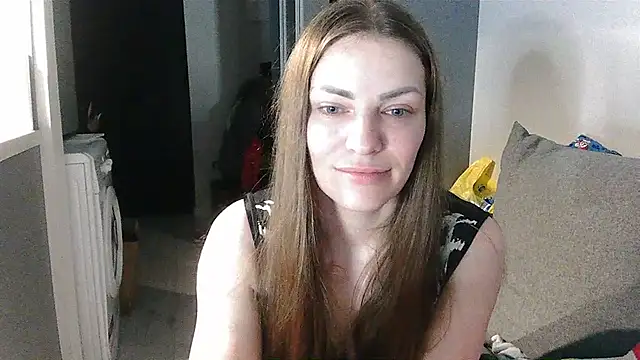 AnnaDiamond1 online show from July 4, 9:41 pm
