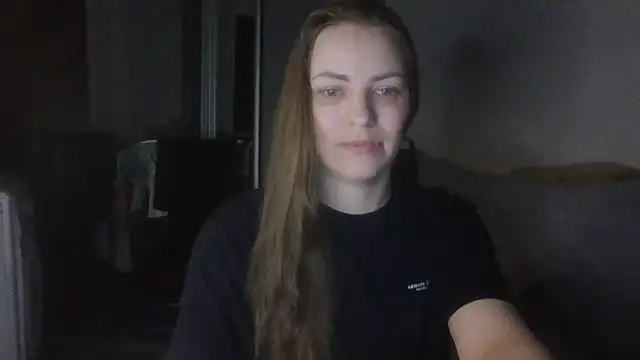 Snapshot of AnnaDiamond1 chatting on May 2, 10:26 pm AnnaDiamond1 online show from May 2, 10:26 pm