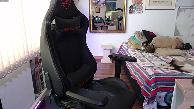 Snapshot of Siriss_boyrag chatting on November 6, 4:22 pm Siriss boyrag online show from November 6, 4:22 pm