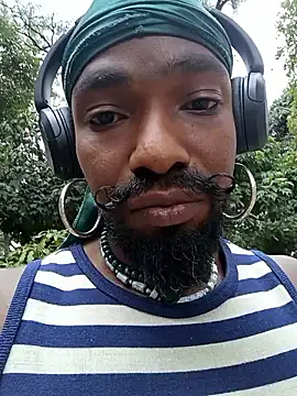 Snapshot of Siriss_boyrag chatting on September 8, 7:02 pm Siriss boyrag online show from September 8, 7:02 pm