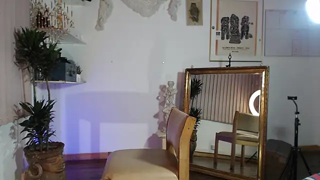 Snapshot of Siriss_boyrag chatting on October 3, 12:36 am Siriss boyrag online show from October 3, 12:36 am