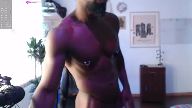 Snapshot of Siriss_boyrag chatting on October 29, 7:24 pm Siriss boyrag online show from October 29, 7:24 pm