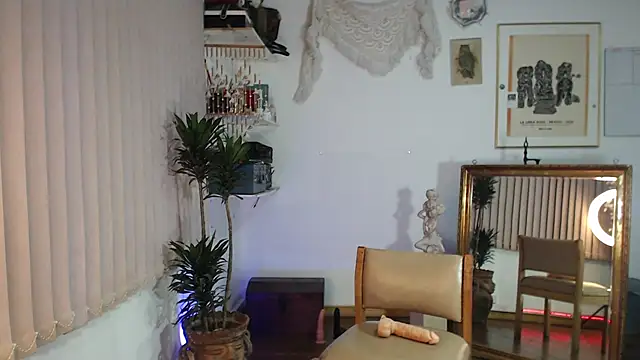 Snapshot of Siriss_boyrag chatting on October 9, 2:45 am Siriss boyrag online show from October 9, 2:45 am