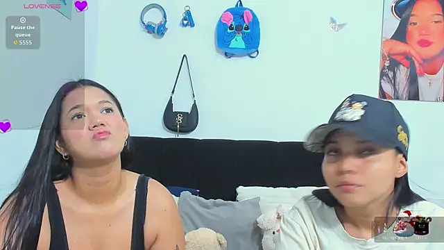 sara mendez2 online show from December 16, 12:04 am