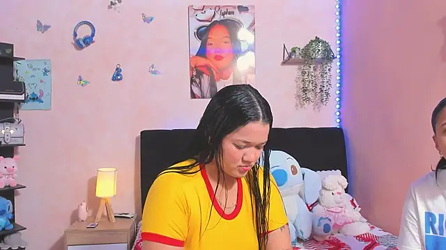 sara mendez2 online show from June 20, 12:37 am