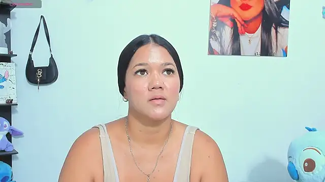 sara mendez2 online show from April 9, 11:33 pm