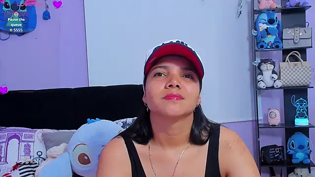 sara mendez2 online show from September 20, 11:43 pm