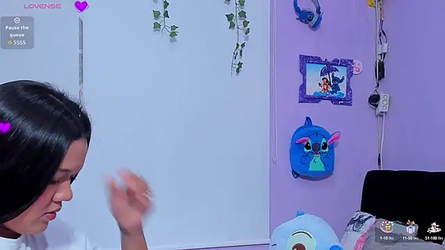 sara mendez2 online show from September 27, 11:55 pm