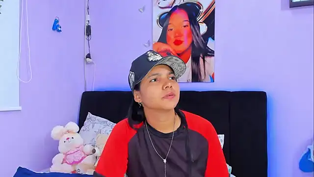 sara mendez2 online show from March 13, 2:27 am