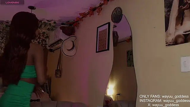 wayuu-goddess online show from November 13, 10:41 am