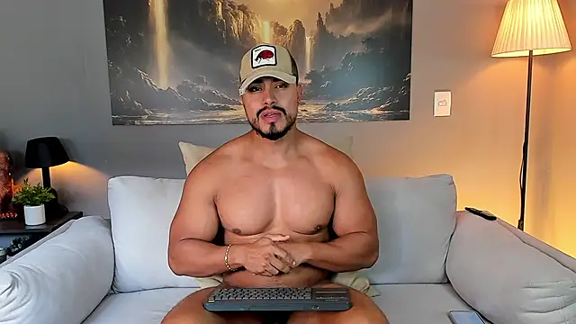 ApoloMakris online show from June 18, 7:08 pm