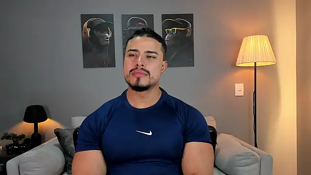 Snapshot of ApoloMakris chatting on November 22, 7:35 pm ApoloMakris online show from November 22, 7:35 pm