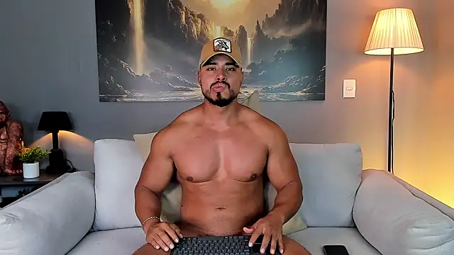 ApoloMakris online show from June 2, 6:52 pm