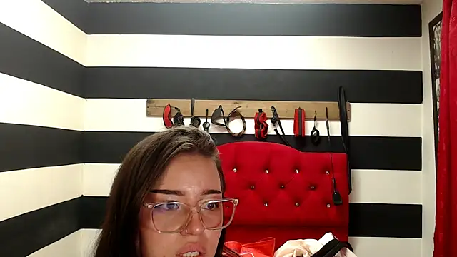 Snapshot of Marian_Ran chatting on March 13, 3:00 am Marian Ran online show from March 13, 3:00 am