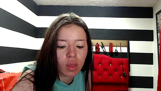 Snapshot of Marian_Ran chatting on February 27, 5:18 am Marian Ran online show from February 27, 5:18 am
