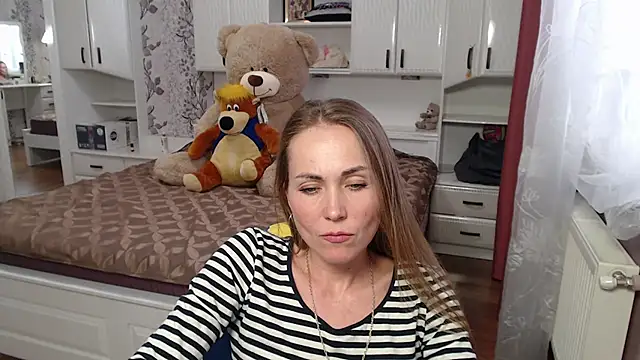 Snapshot of 69SexySecret69 chatting on March 10, 11:01 am 69SexySecret69 online show from March 10, 11:01 am