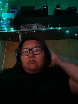 Snapshot of PhatBabie24_ chatting on April 8, 7:32 am PhatBabie24 online show from April 8, 7:32 am