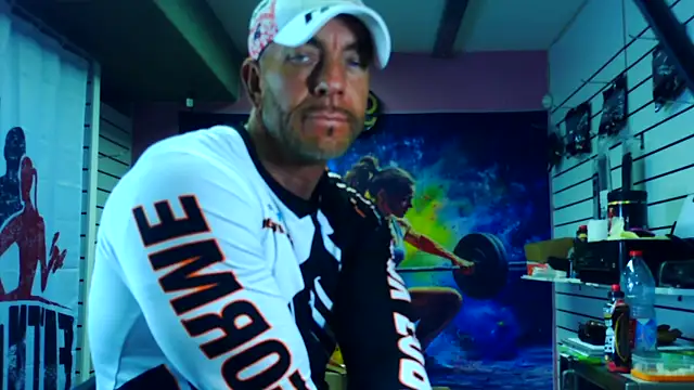 fabxxl online show from January 15, 8:29 am