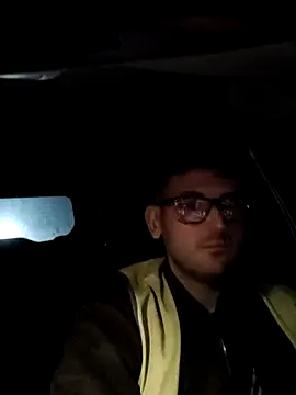 Snapshot of TheKing966 chatting on February 16, 6:39 pm TheKing966 online show from February 16, 6:39 pm