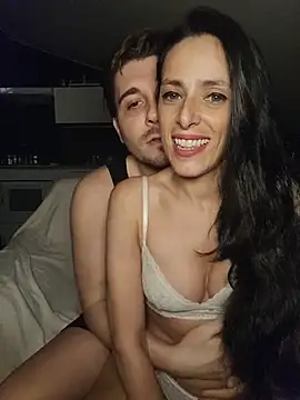 dansarah online show from December 3, 10:09 pm