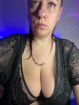 Snapshot of Evelinia chatting on October 8, 12:50 pm Evelinia online show from October 8, 12:50 pm