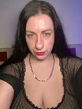 Evelinia online show from May 14, 3:42 pm