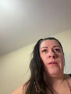 Evelinia online show from November 12, 4:33 pm