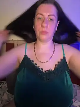 Evelinia online show from May 28, 4:13 pm