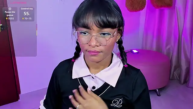 KaattySweet  online show from February 15, 7:35 pm