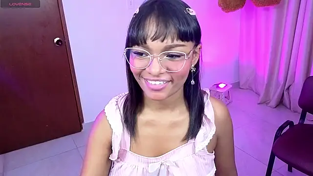 Snapshot of KaattySweet_ chatting on July 12, 7:37 pm KaattySweet online show from July 12, 7:37 pm