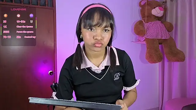 KaattySweet  online show from April 17, 7:38 pm