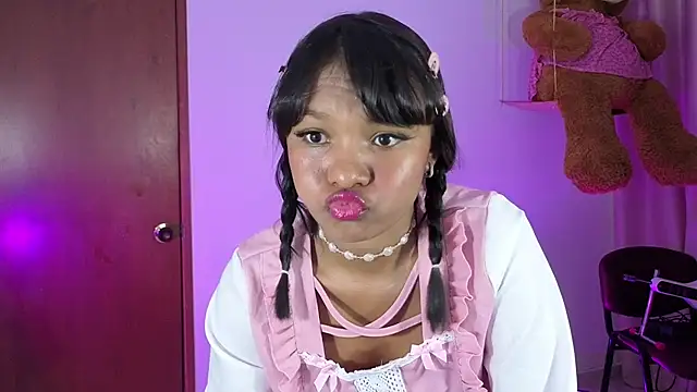 KaattySweet  online show from May 17, 7:36 pm