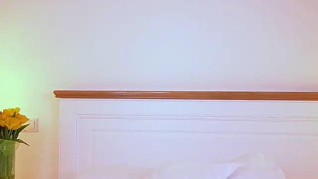 AdelineKing online show from March 2, 5:08 am