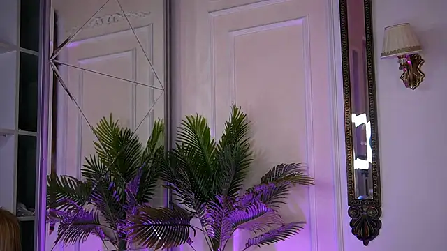 AdelineKing online show from March 23, 2:48 am