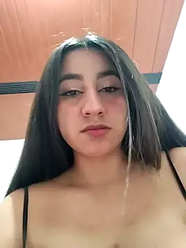 Snapshot of ailyn_miranda chatting on March 8, 11:28 pm ailyn miranda online show from March 8, 11:28 pm