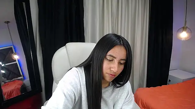 Snapshot of ailyn_miranda chatting on March 2, 9:10 am ailyn miranda online show from March 2, 9:10 am
