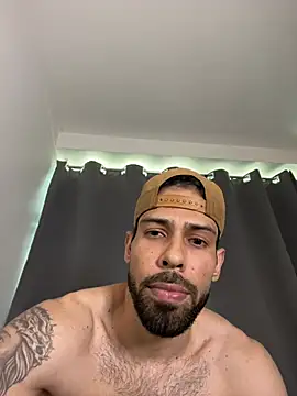 Snapshot of prince-roludo chatting on June 26, 3:29 pm prince-roludo online show from June 26, 3:29 pm