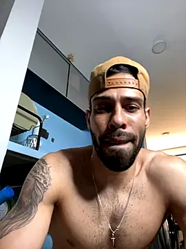 Snapshot of prince-roludo chatting on October 4, 4:30 pm prince-roludo online show from October 4, 4:30 pm