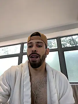Snapshot of prince-roludo chatting on March 2, 1:42 pm prince-roludo online show from March 2, 1:42 pm