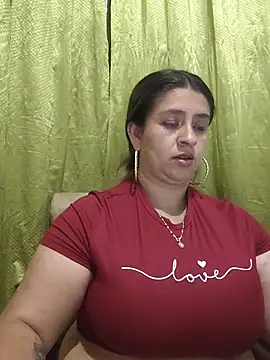 Snapshot of Melinda_bob chatting on July 19, 3:04 am Melinda bob online show from July 19, 3:04 am