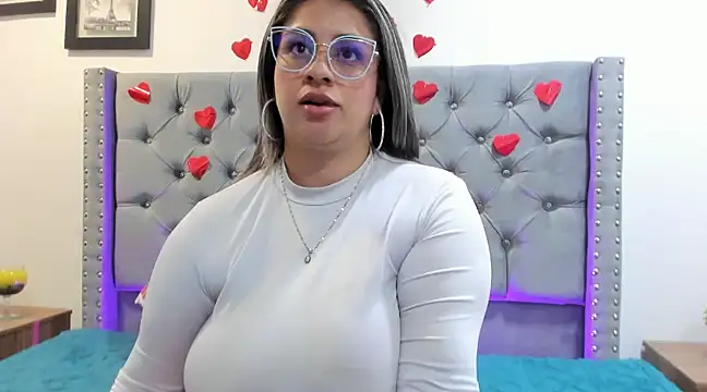 Melinda bob online show from February 25, 8:42 pm